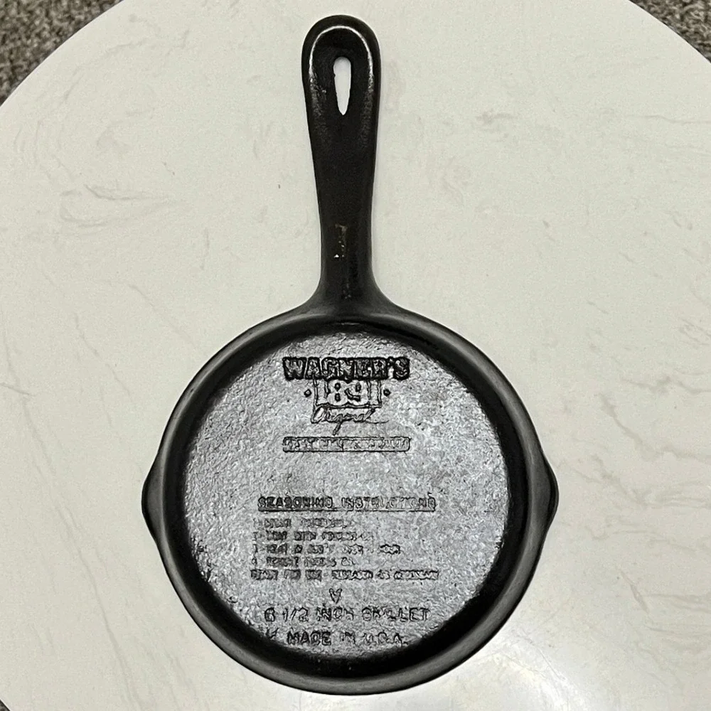 Wagner's 1891 Original Cast Iron Skillet 6 1/2